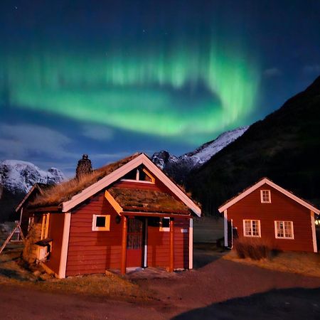 Trollbu Aabrekk Gard Villa Briksdalsbre Bagian luar foto