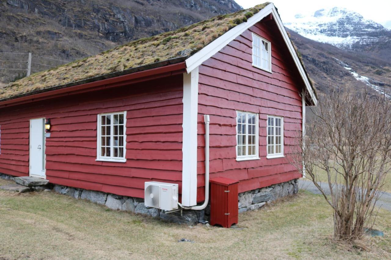 Trollbu Aabrekk Gard Villa Briksdalsbre Bagian luar foto