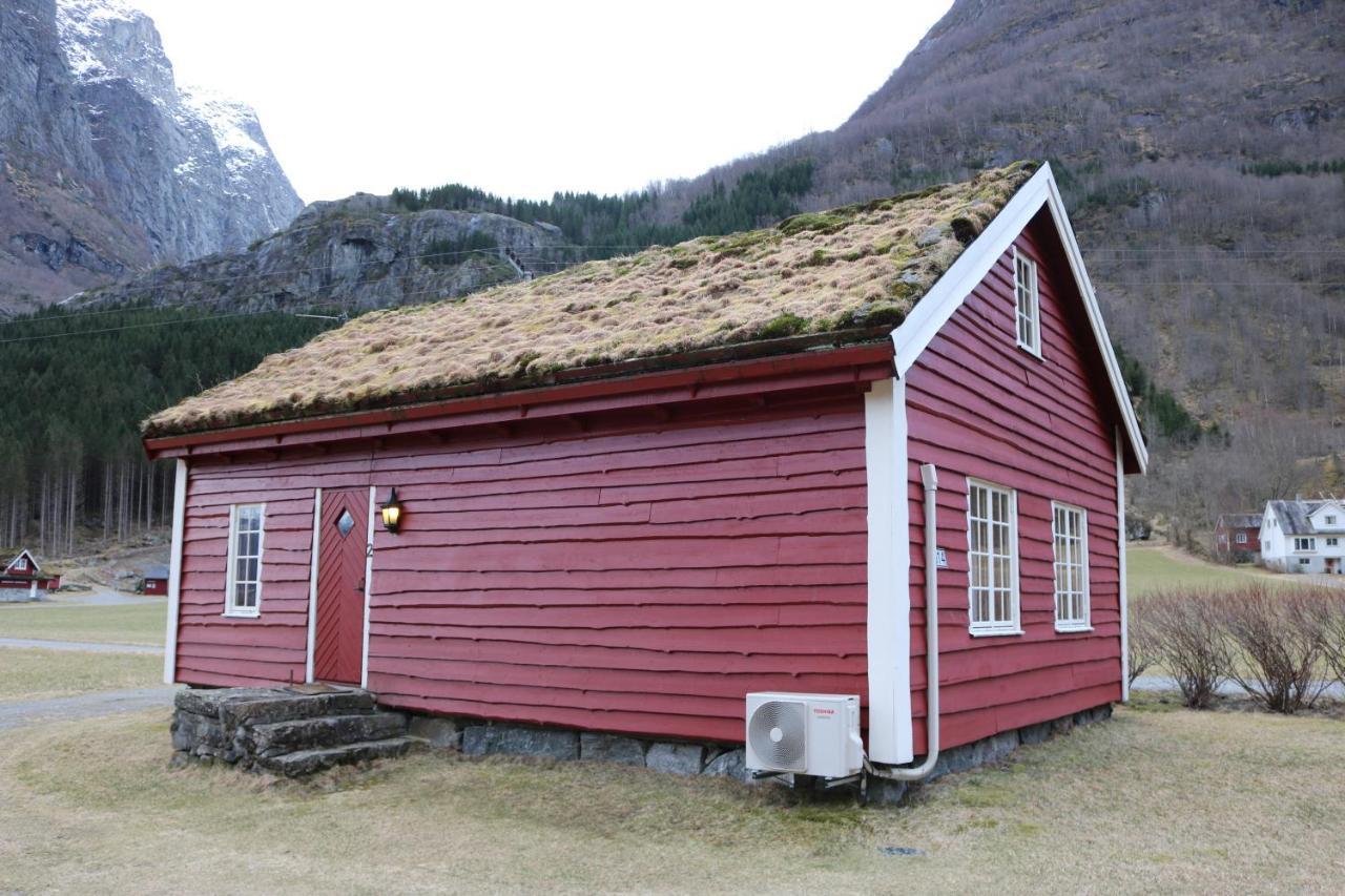 Trollbu Aabrekk Gard Villa Briksdalsbre Bagian luar foto